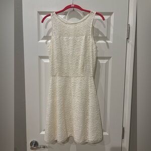 Sleeveless, cream lace dress